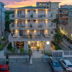 Riva E Mare Отель Римини
